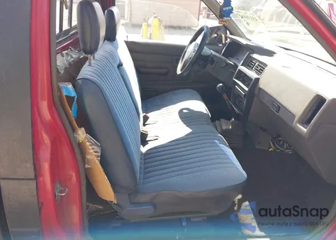 1990 Nissan D21 Short Bed from USA, damaged, VIN 1N6SD11S8LC388047